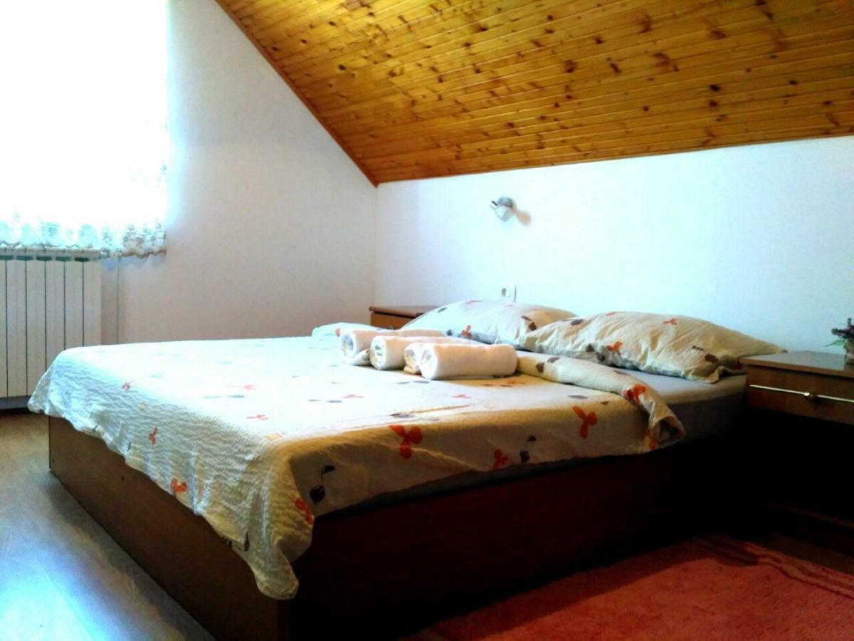 Guest House First Stop Раковица Экстерьер фото